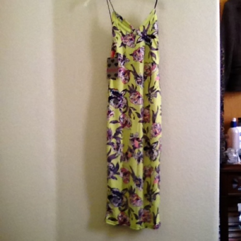 Penelope floral body on midi dress -lime 6
